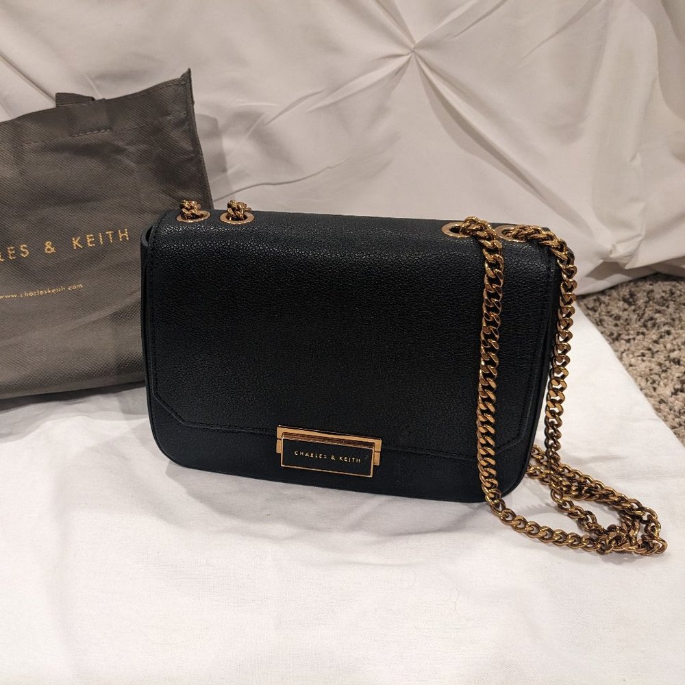 Black Charles & Keith Metallic Push-Lock Shoulder/Crossbody Bag
